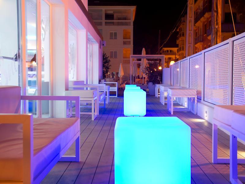 Apartamentos Triton كالا راتخاذا المظهر الخارجي الصورة